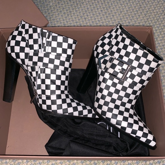 Gianvito Rossi Checked Booties - Picture 2 of 6